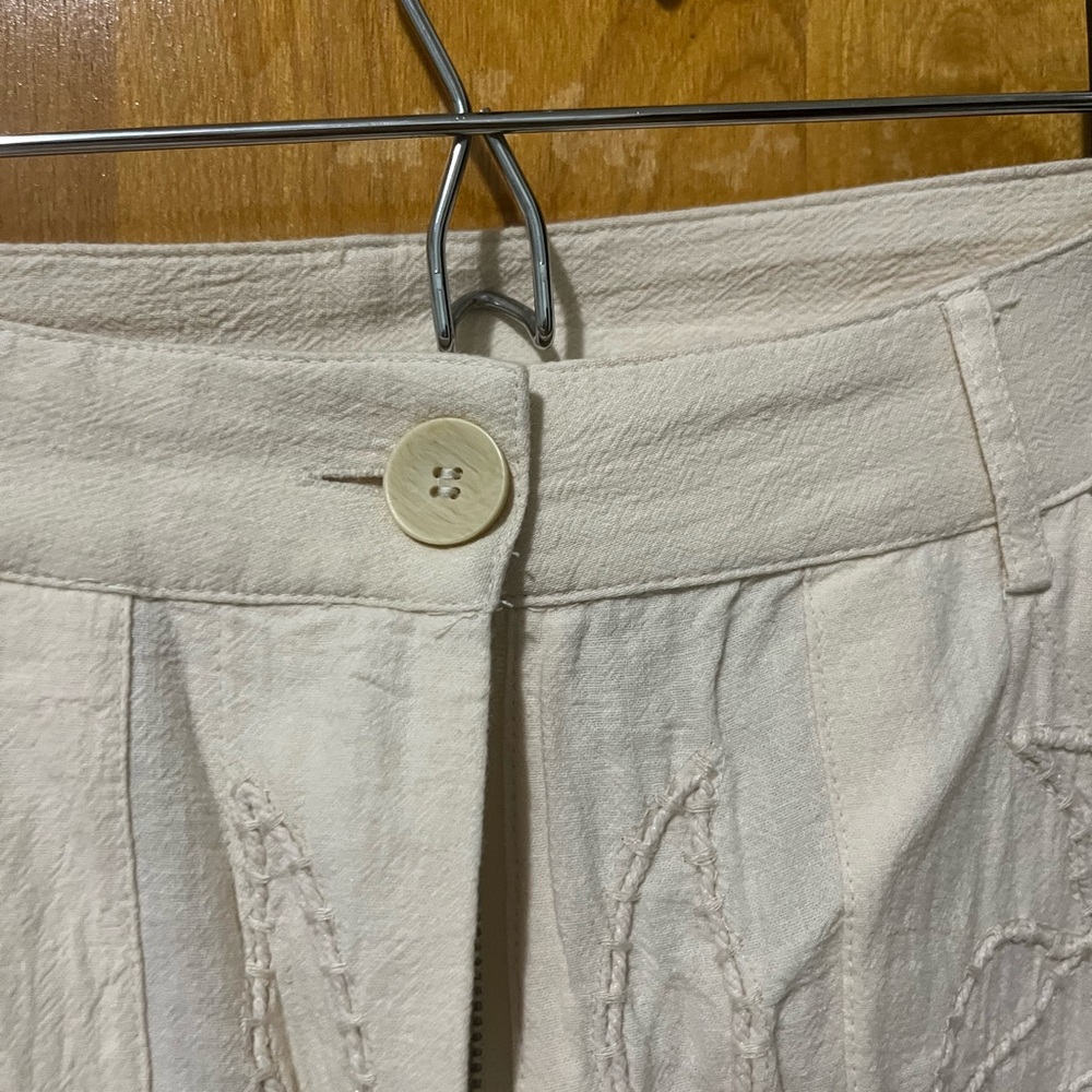 Women’s Embroidered Linen Pants - Picture 4 of 7